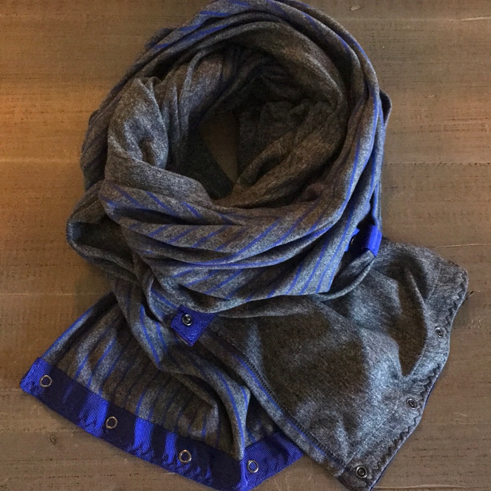 Lululemon Vinyasa Scarf